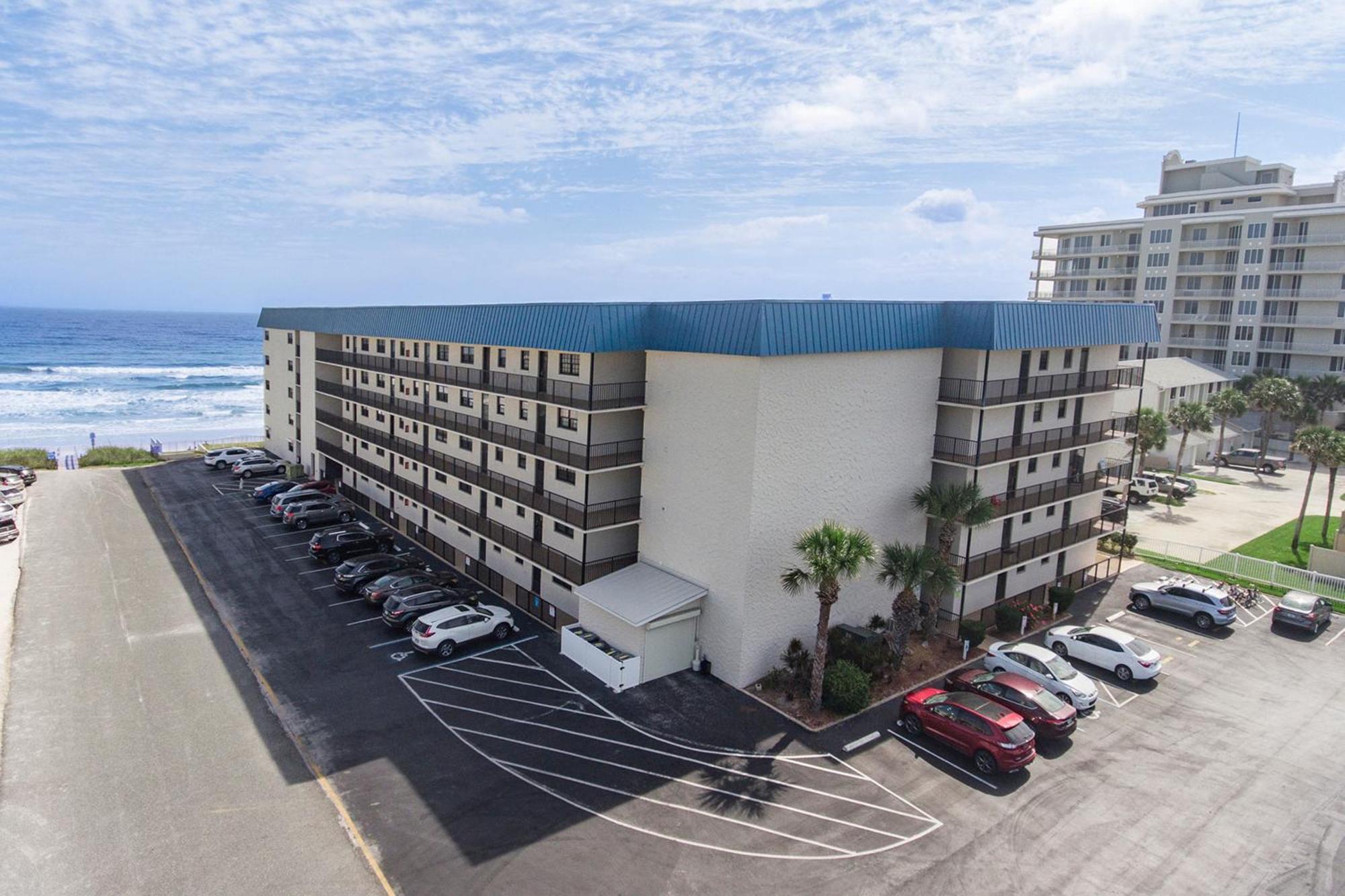 Atlantic Avenue Condos New Smyrna Beach Exterior photo