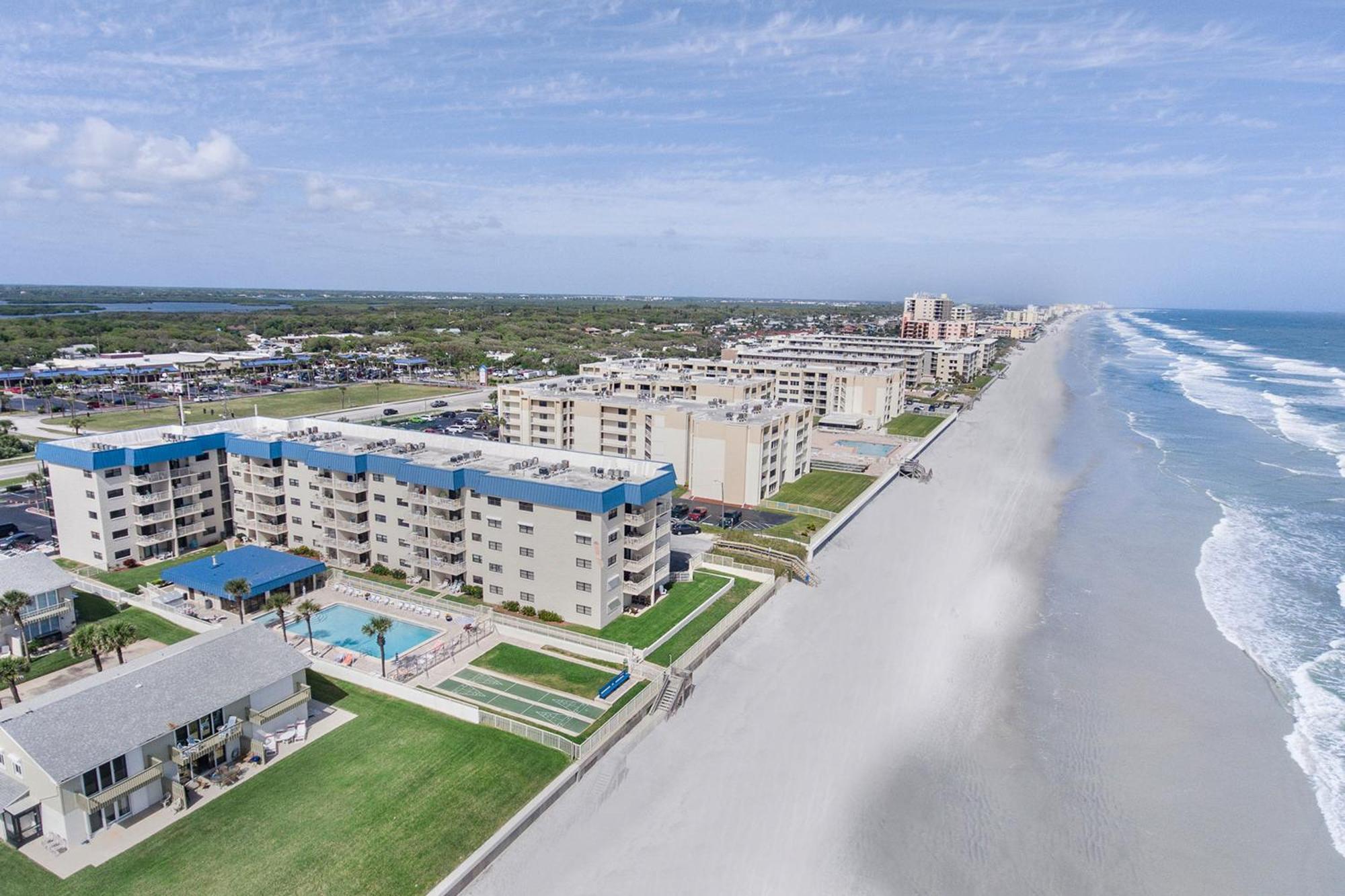 Atlantic Avenue Condos New Smyrna Beach Exterior photo