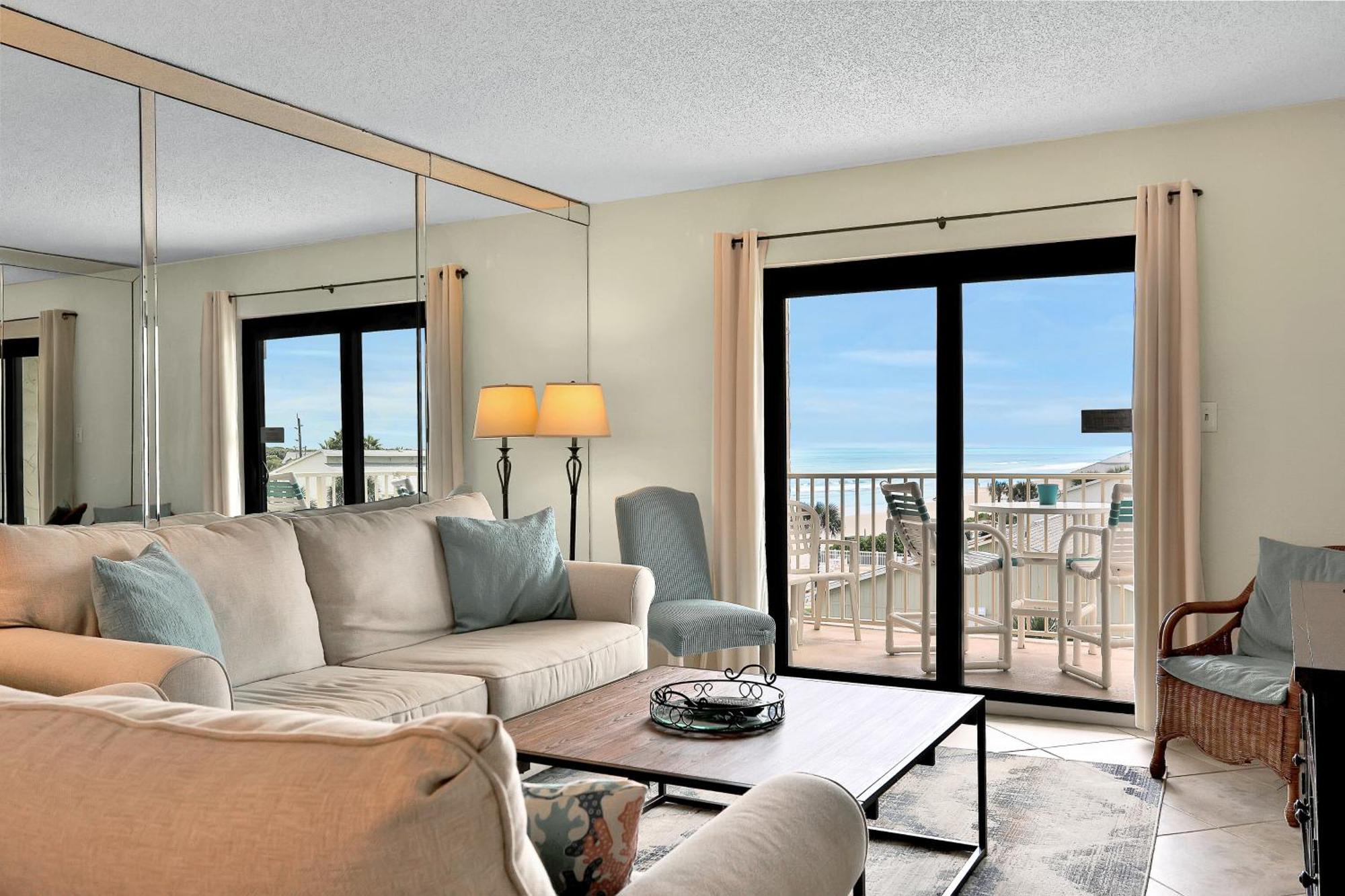 Atlantic Avenue Condos New Smyrna Beach Room photo